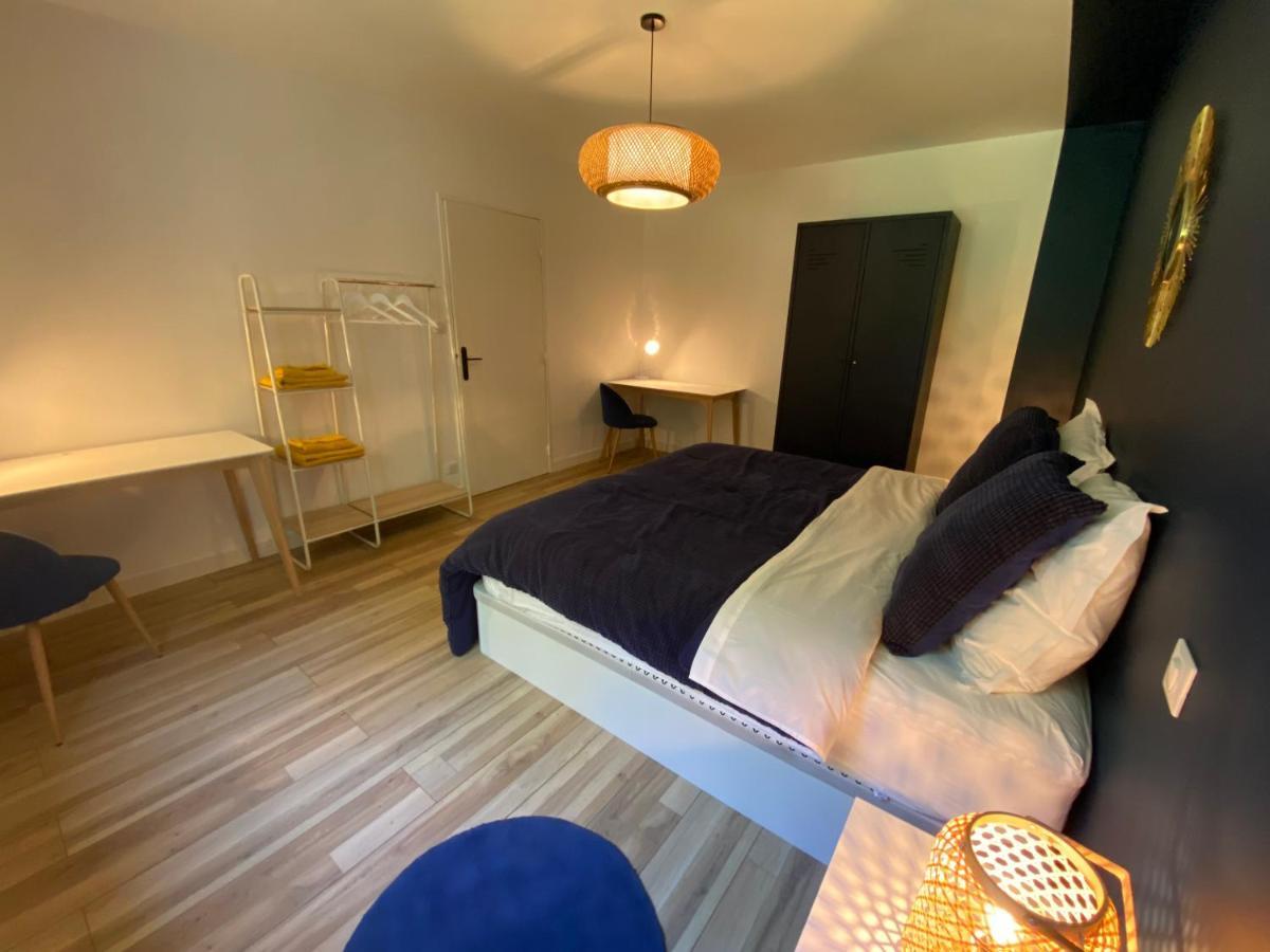 Appartement Meuble แก็งแปร์ ภายนอก รูปภาพ